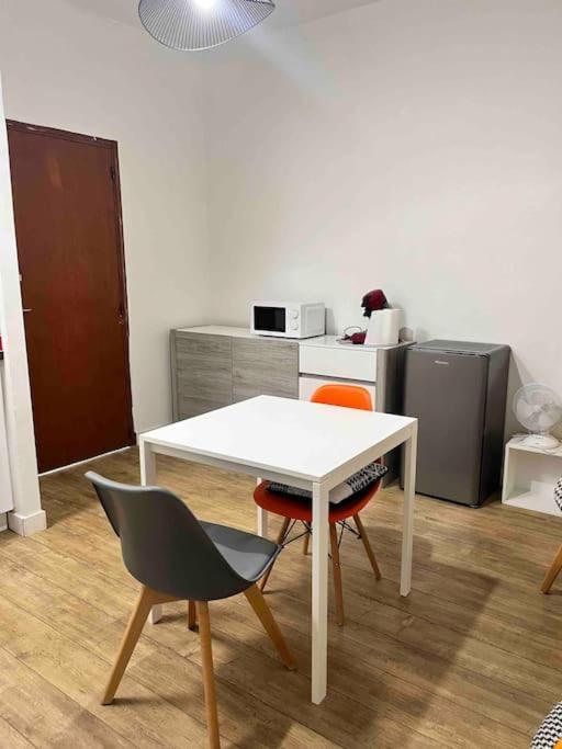 2 Room Flat Toulouse Eksteriør bilde