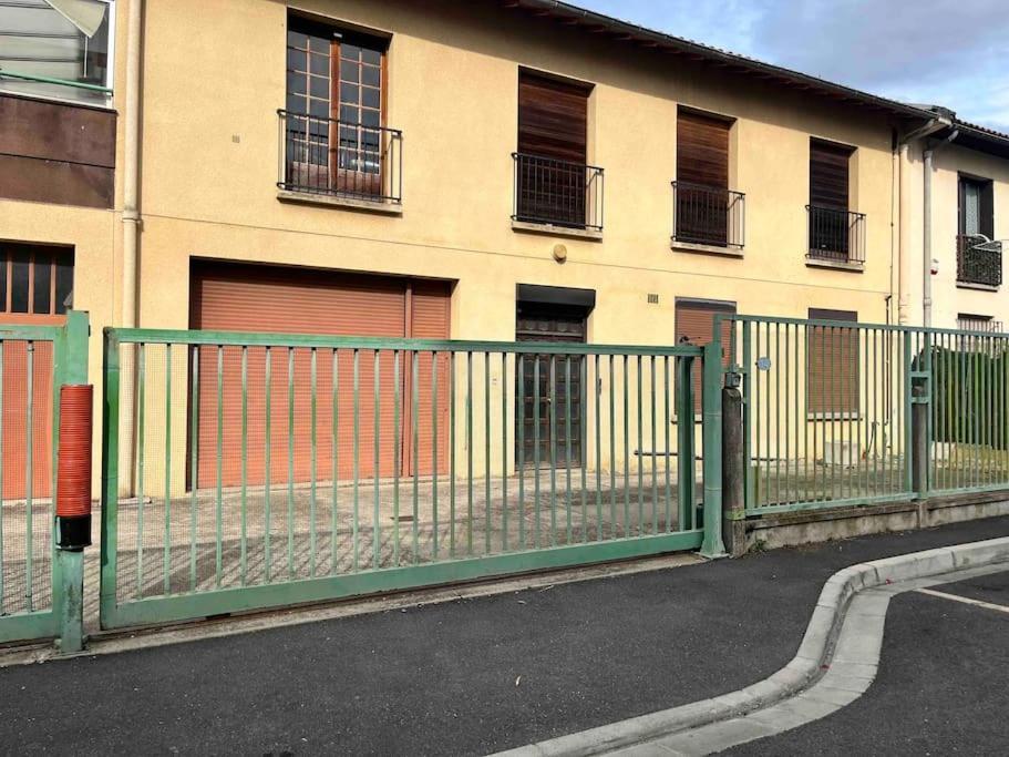 2 Room Flat Toulouse Eksteriør bilde
