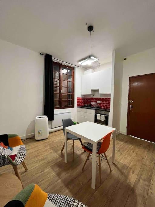 2 Room Flat Toulouse Eksteriør bilde